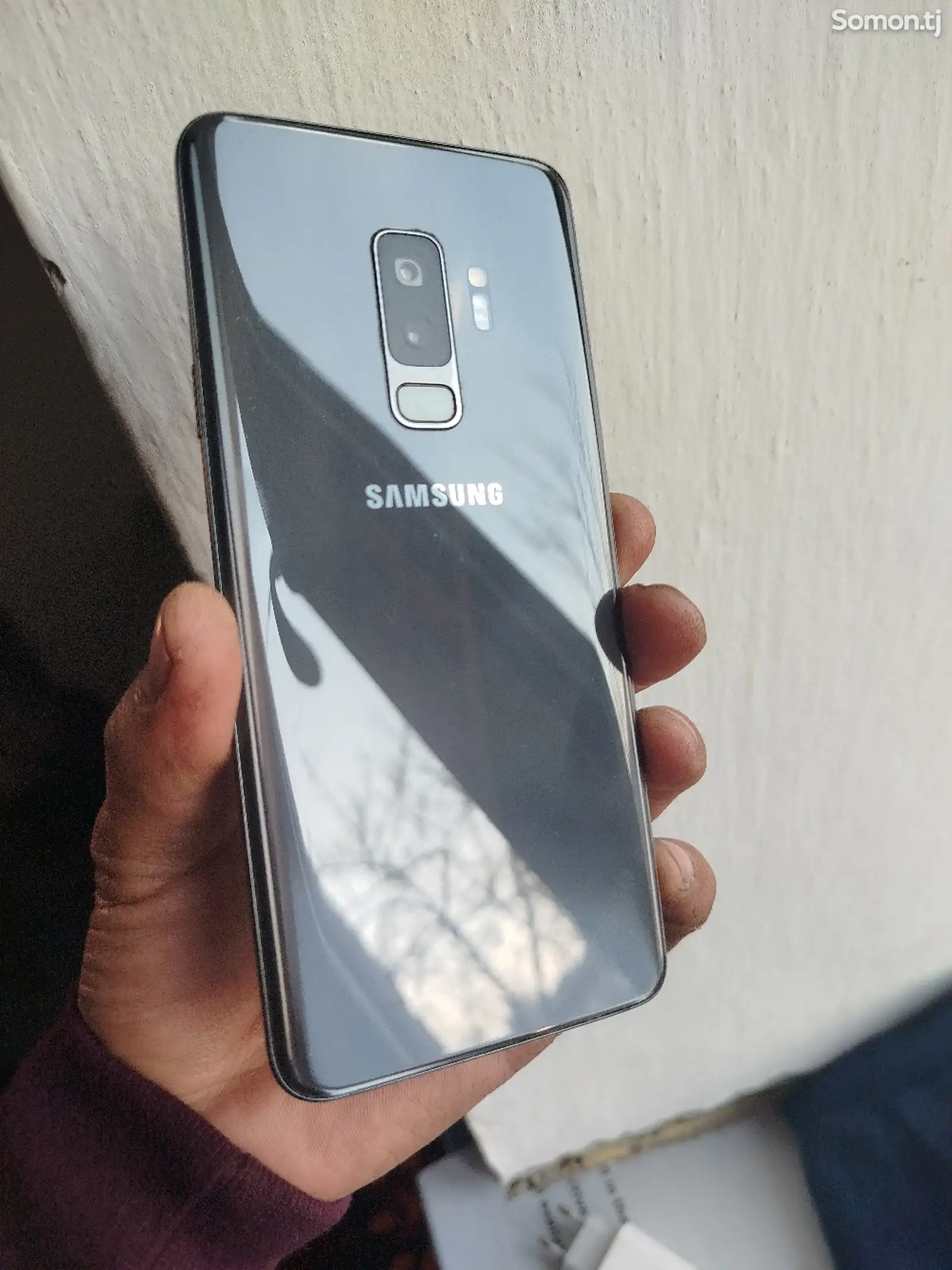 Samsung Galaxy s9+-1