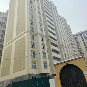 3-комн. квартира, 8 этаж, 108 м², Шохмансур