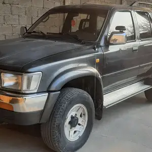 Toyota Hilux, 1992