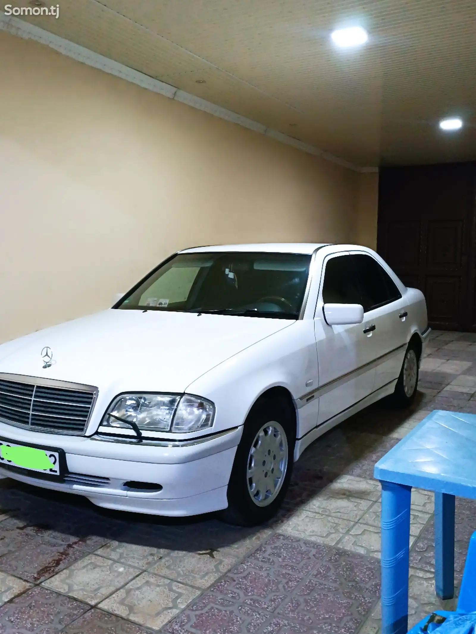 Mercedes-Benz C class, 2000-1