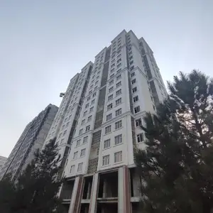 2-комн. квартира, 5 этаж, 59 м², Фирдавси, 46 мкр