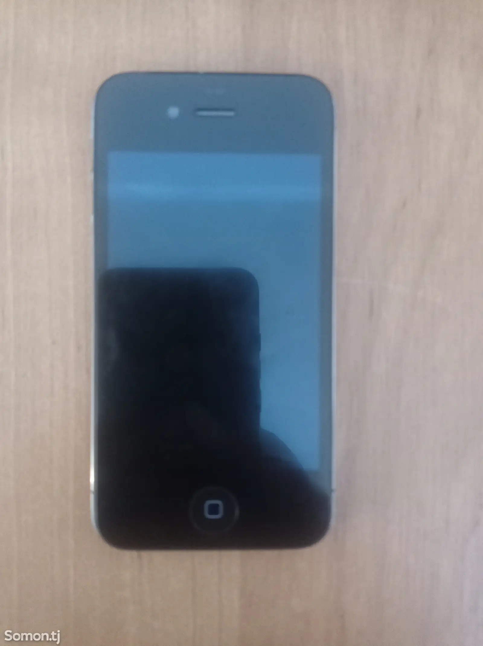 Apple iPhone 4, 8 gb-2