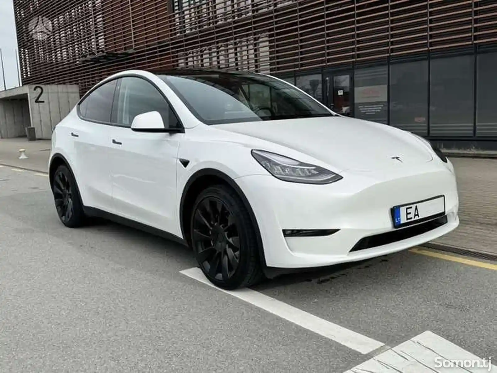 Tesla Model Y, 2021-2