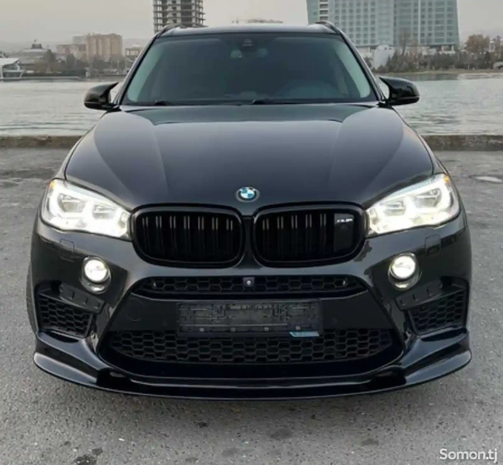 Лобовое стекло от BMW X5 F15