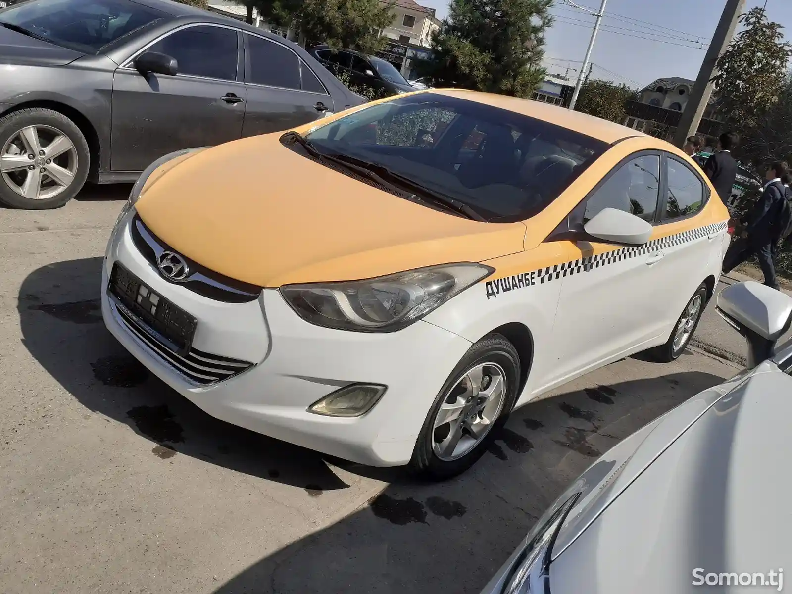 Hyundai Elantra, 2011-4