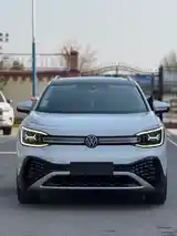 Volkswagen ID.6, 2023-2