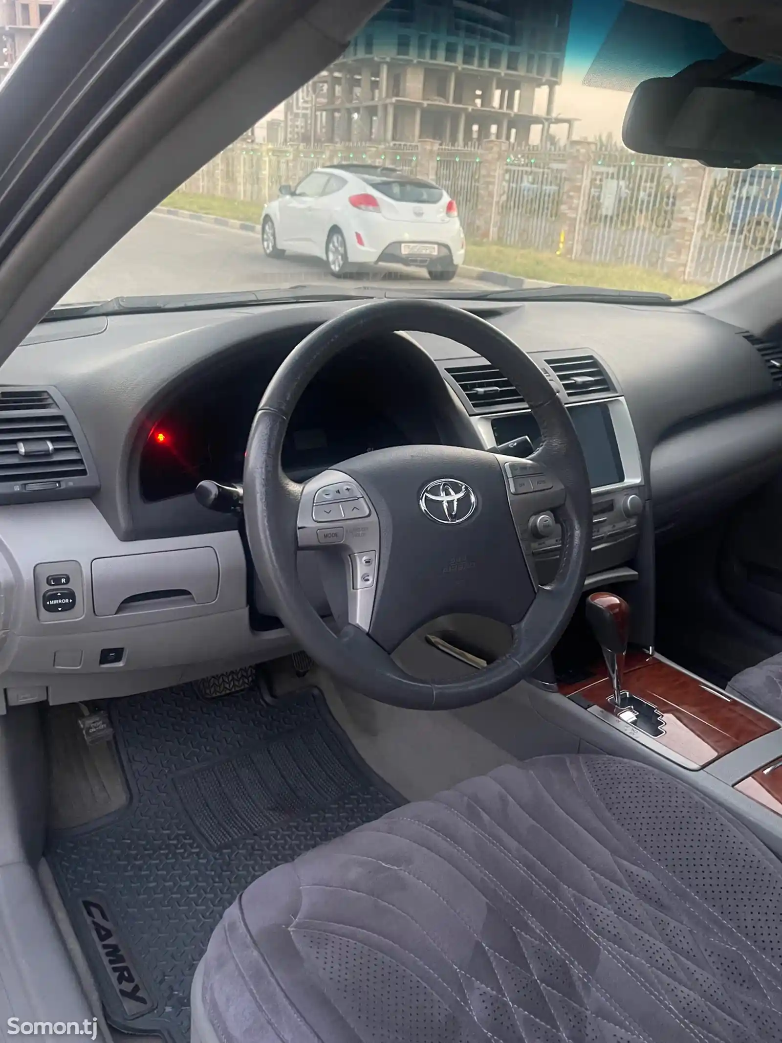 Toyota Camry, 2011-9