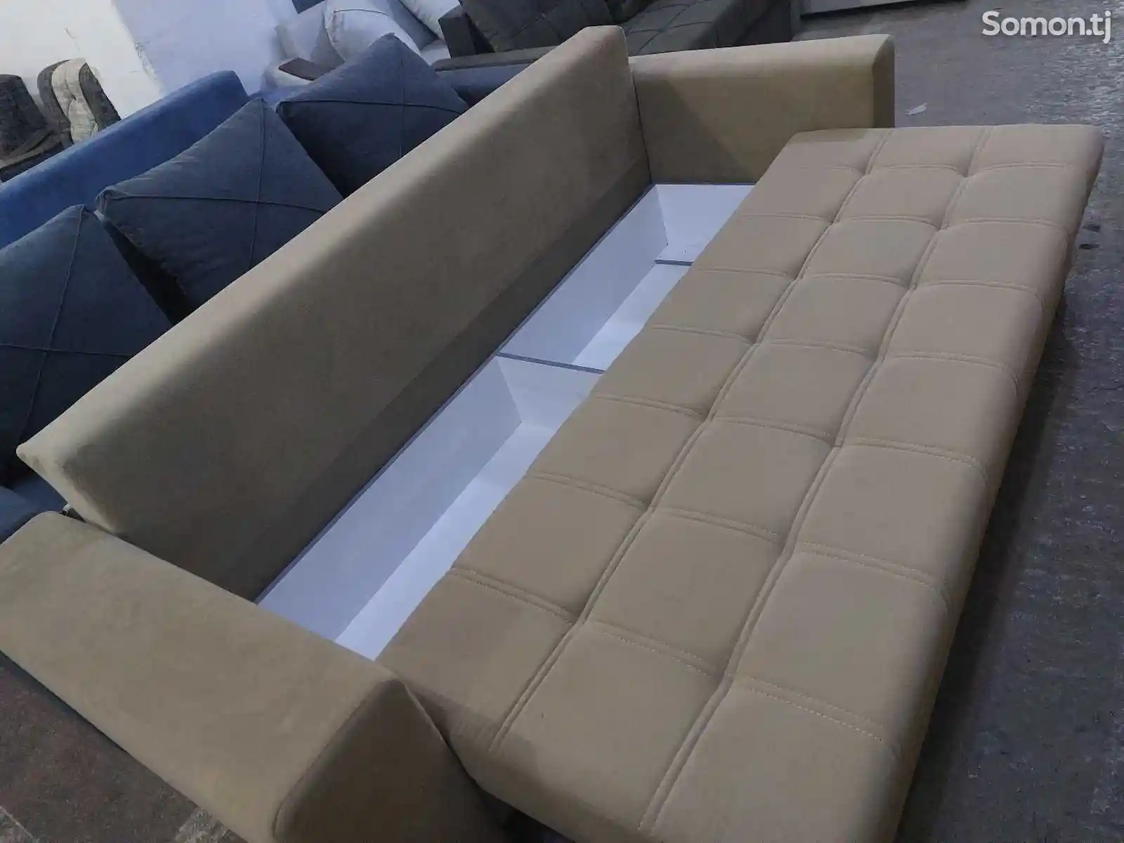 Раскладной диван-8