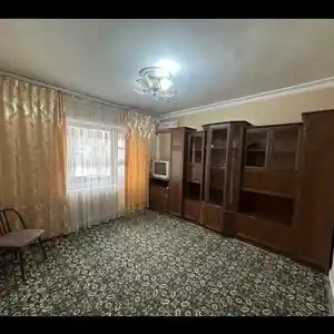 2-комн. квартира, 3 этаж, 60м², Исмоили Сомони