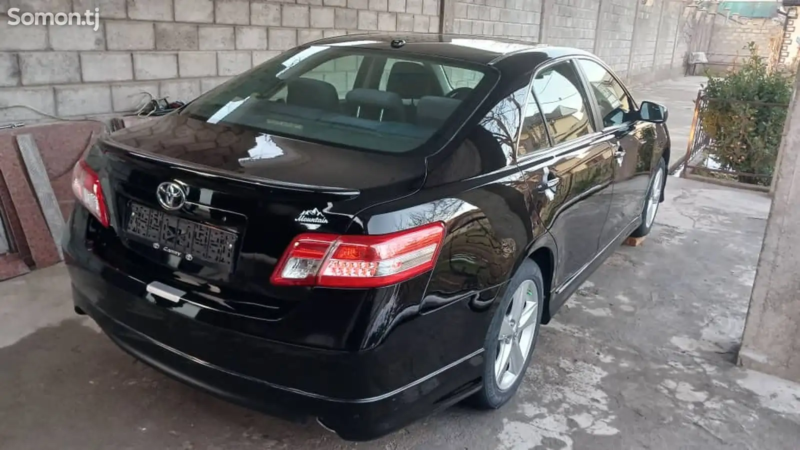 Toyota Camry, 2011-1