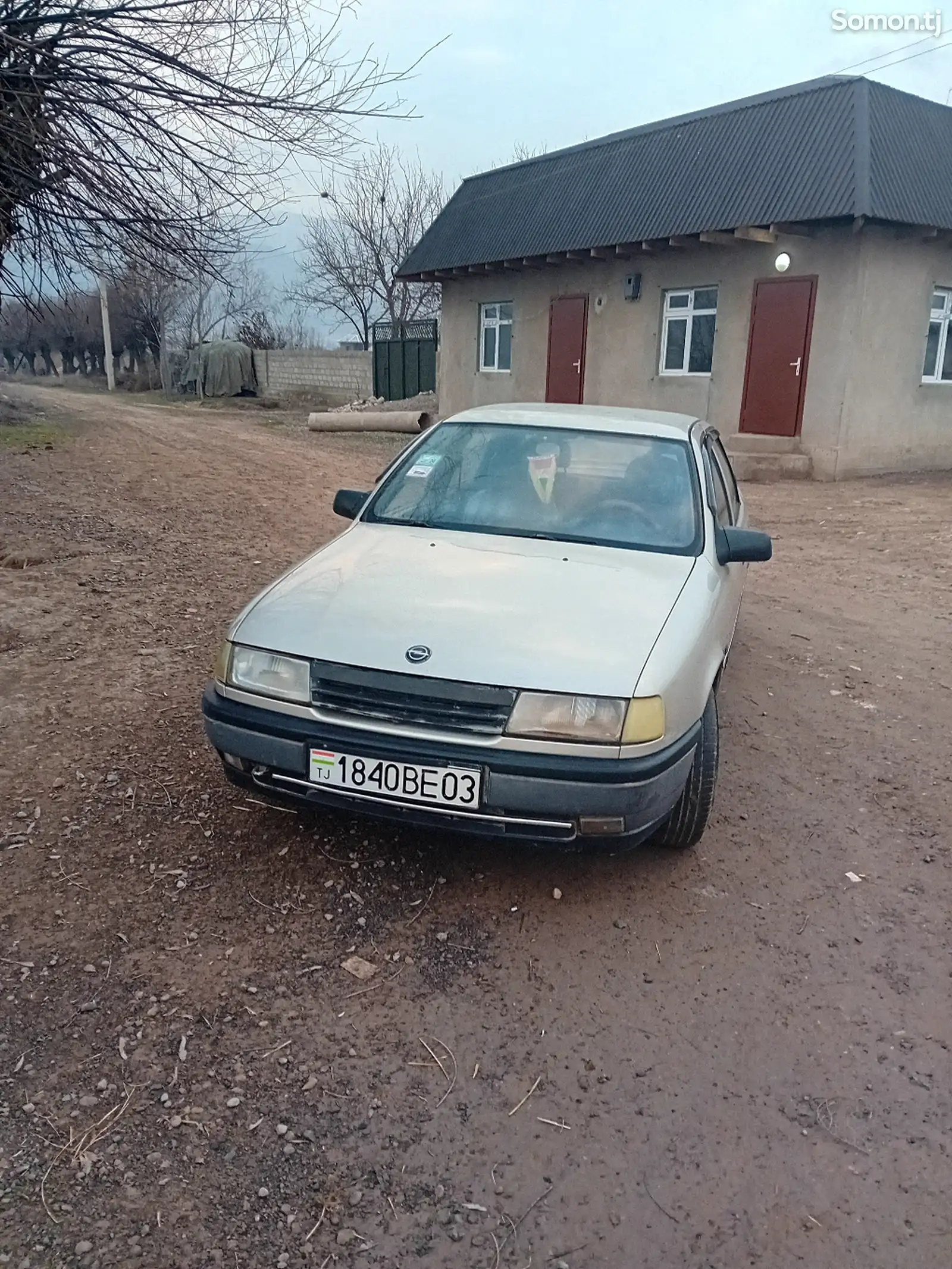 Opel Vectra A, 1992-1