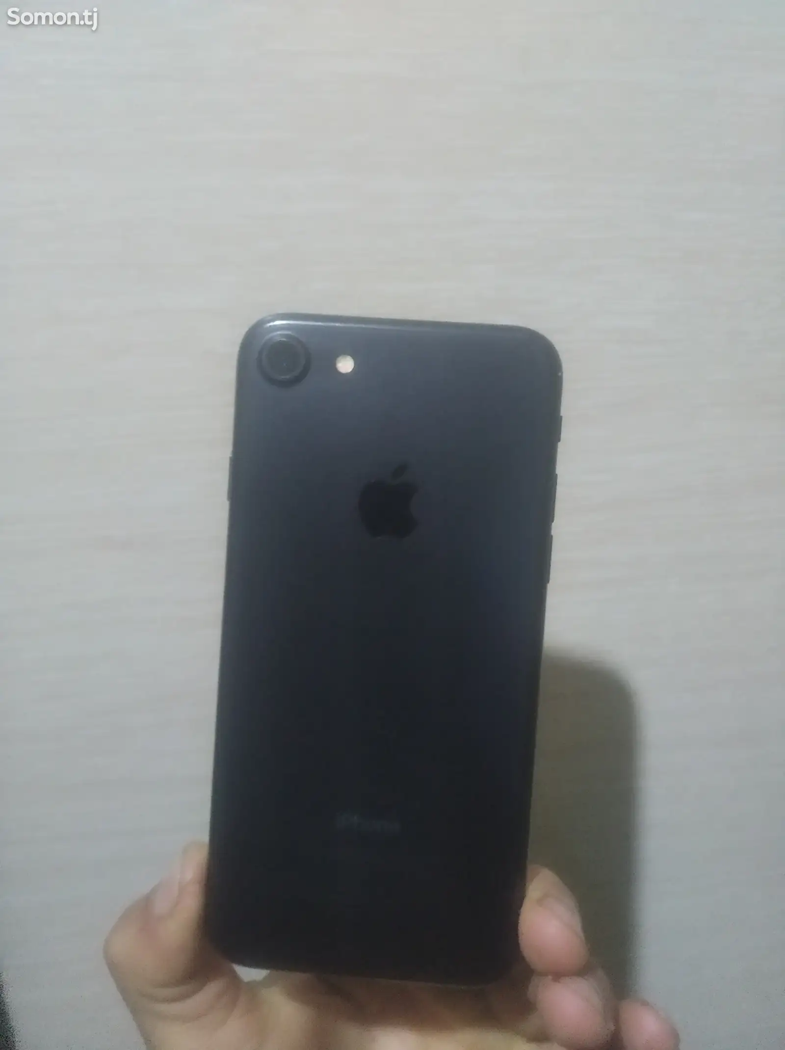 Apple iPhone 7, 32 gb-1