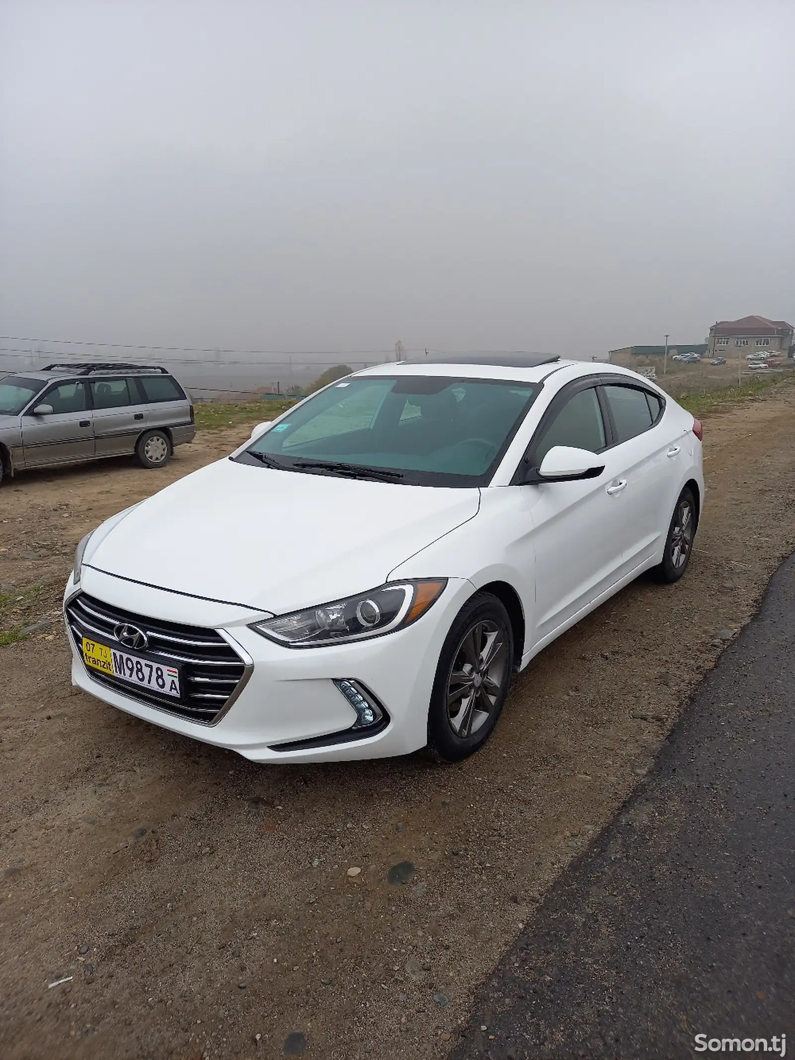 Hyundai Elantra, 2017-1