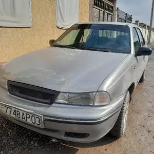 Daewoo Nexia, 1996