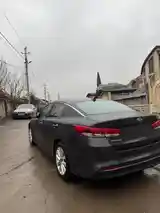 Kia Optima, 2017-3