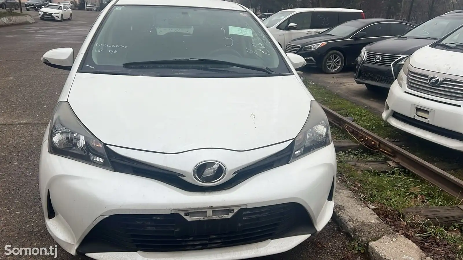 Toyota Vitz, 2015-1