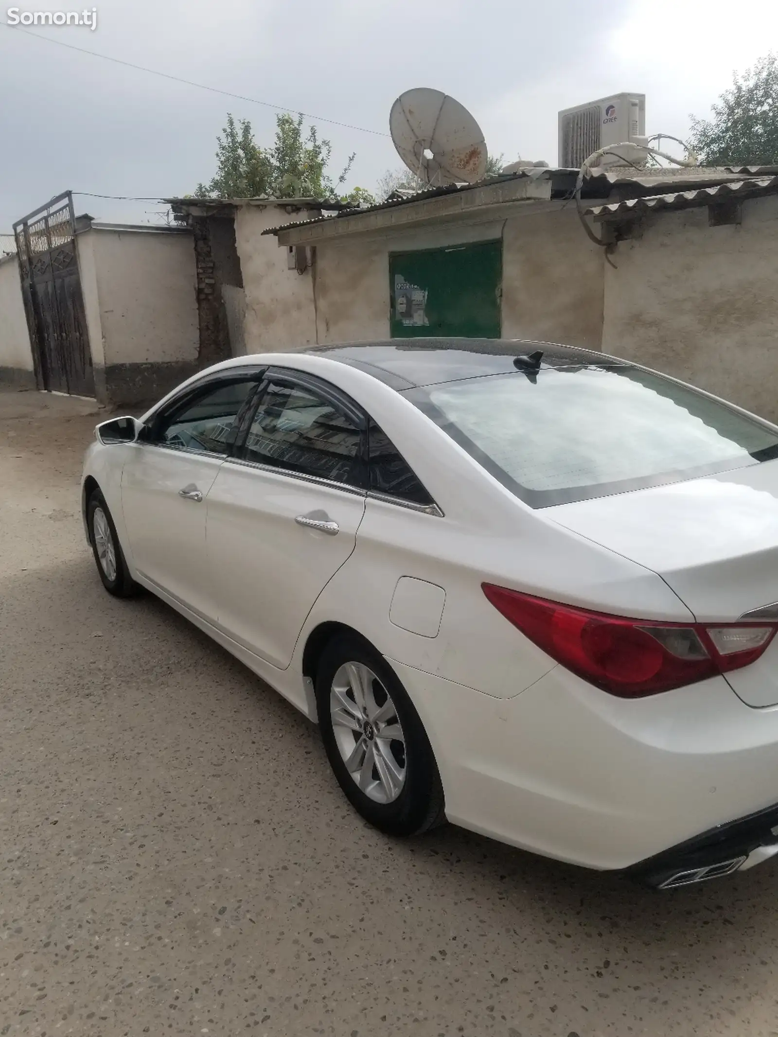 Hyundai Sonata, 2011-10