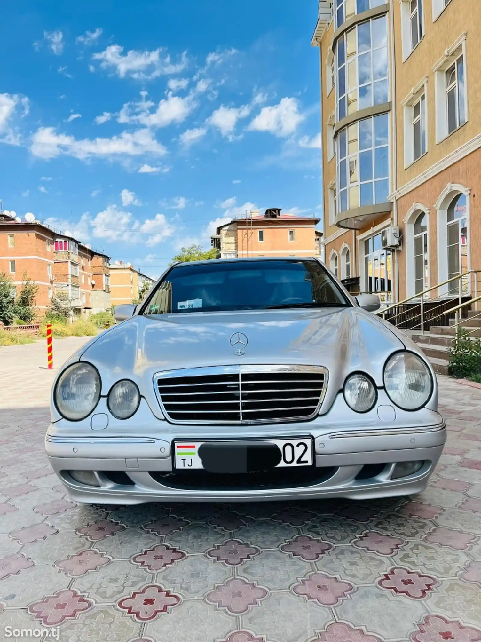 Mercedes-Benz E class, 2000-1