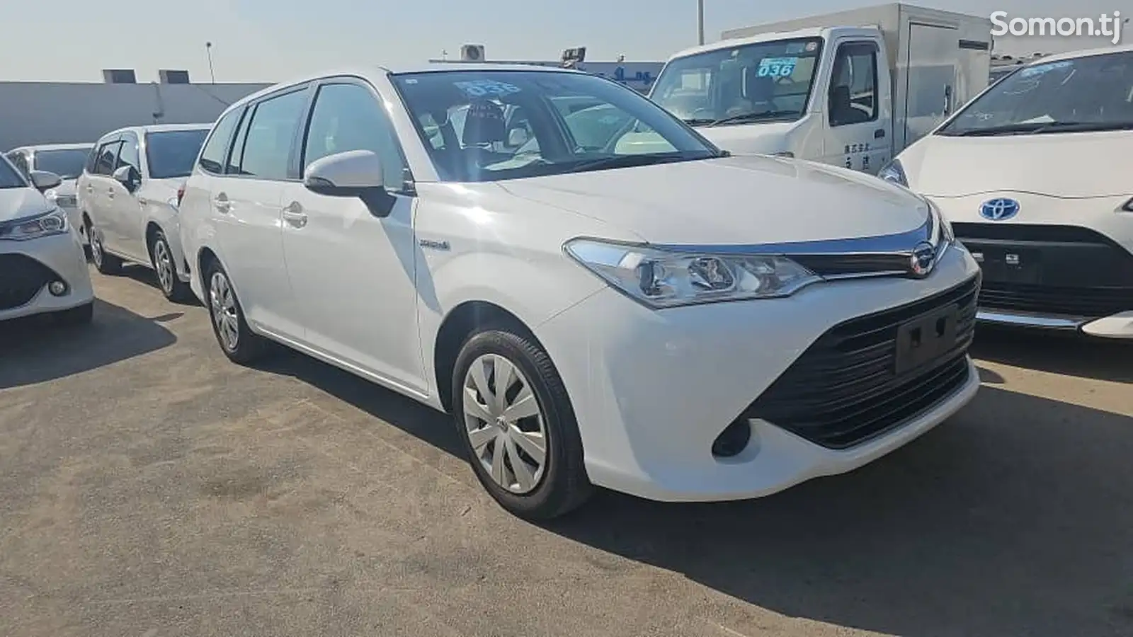 Toyota Fielder, 2015-1