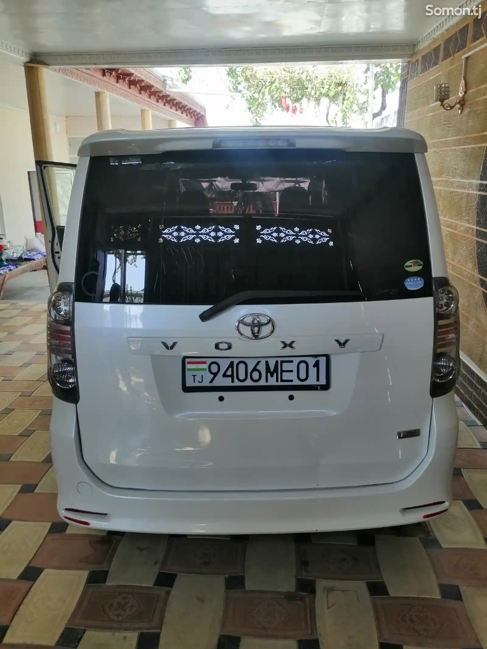 Toyota Voxy, 2007-3