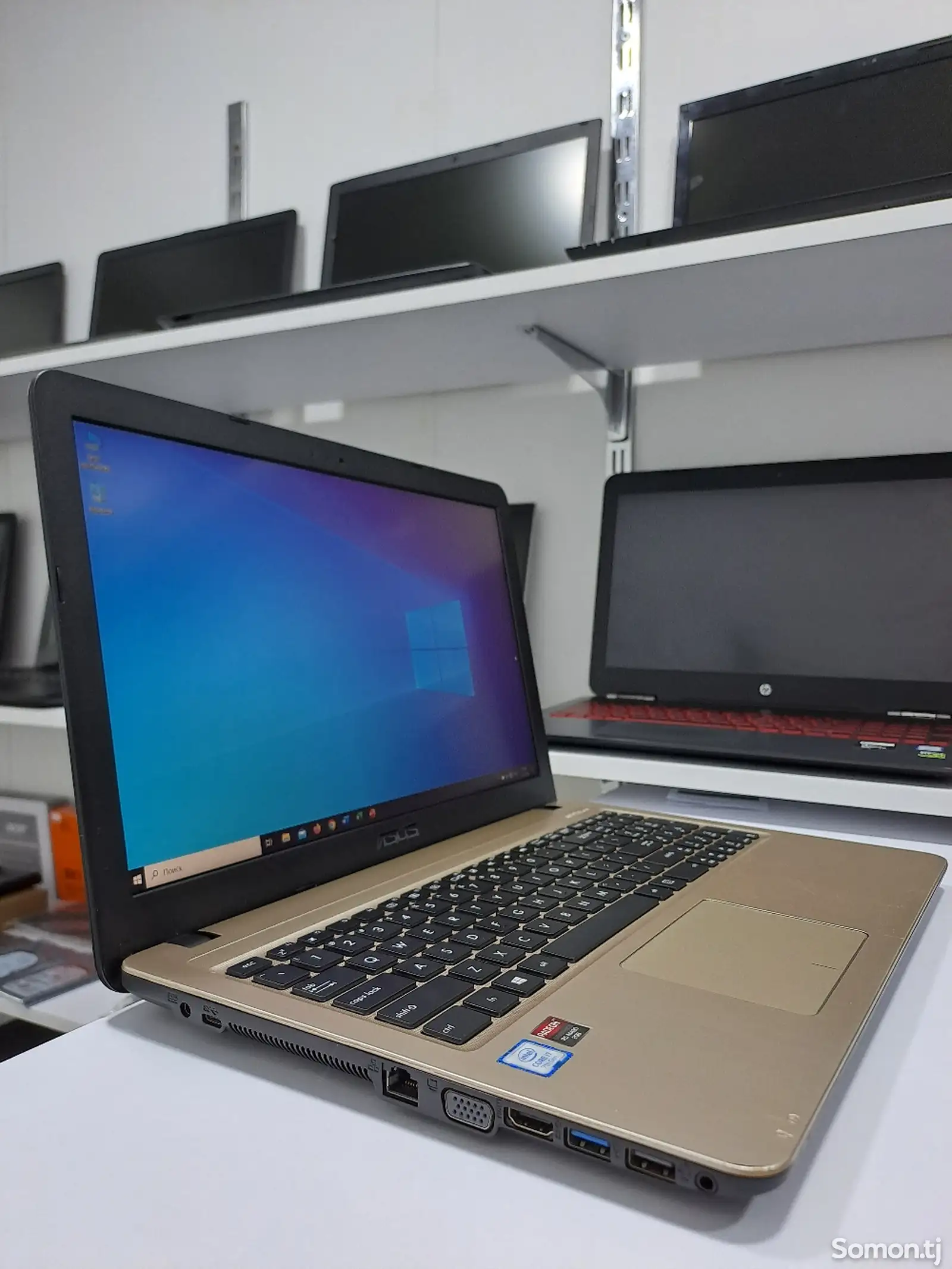 Ноутбук Asus core i7-7gen-3