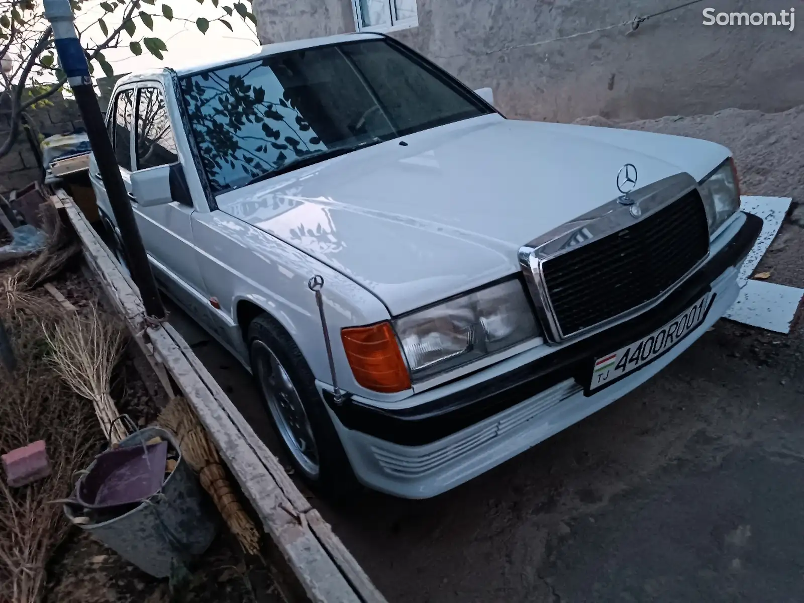 Mercedes-Benz W201, 1992-1