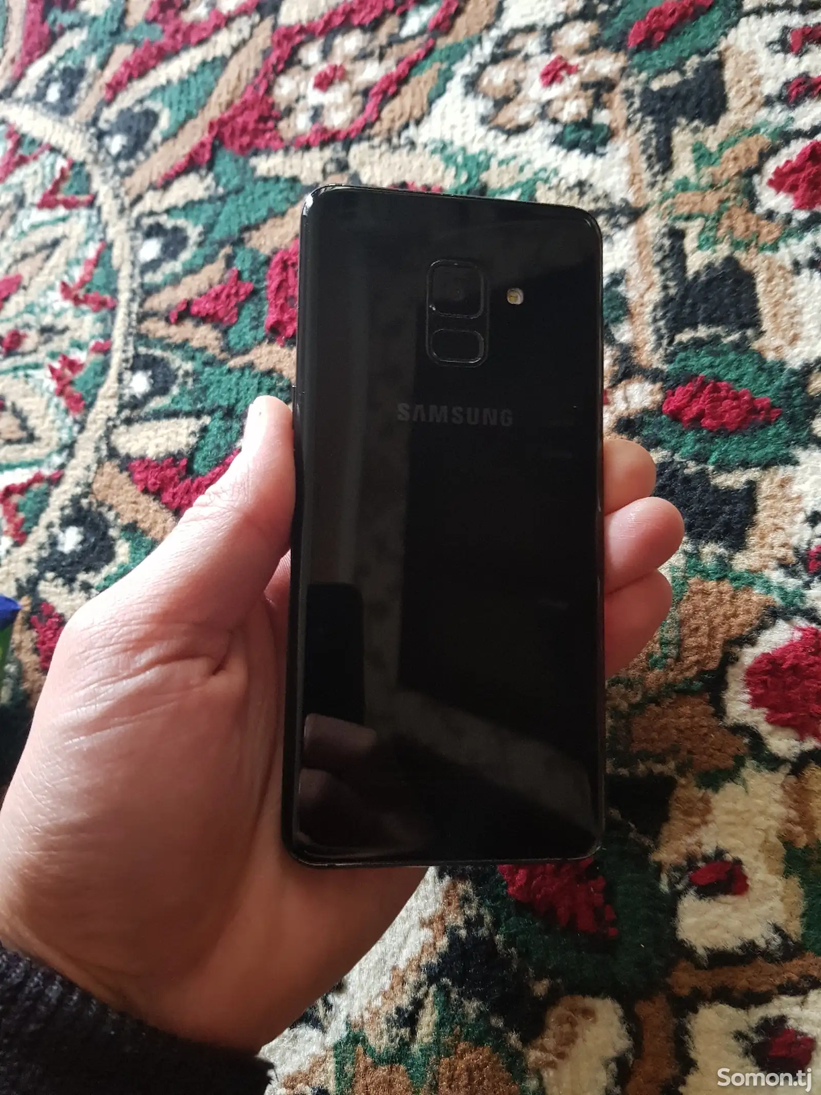 Samsung Galaxy A8-1