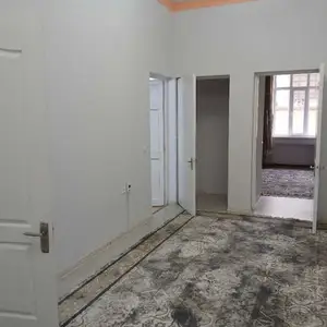 2-комн. квартира, 1 этаж, 80м², шохмансур