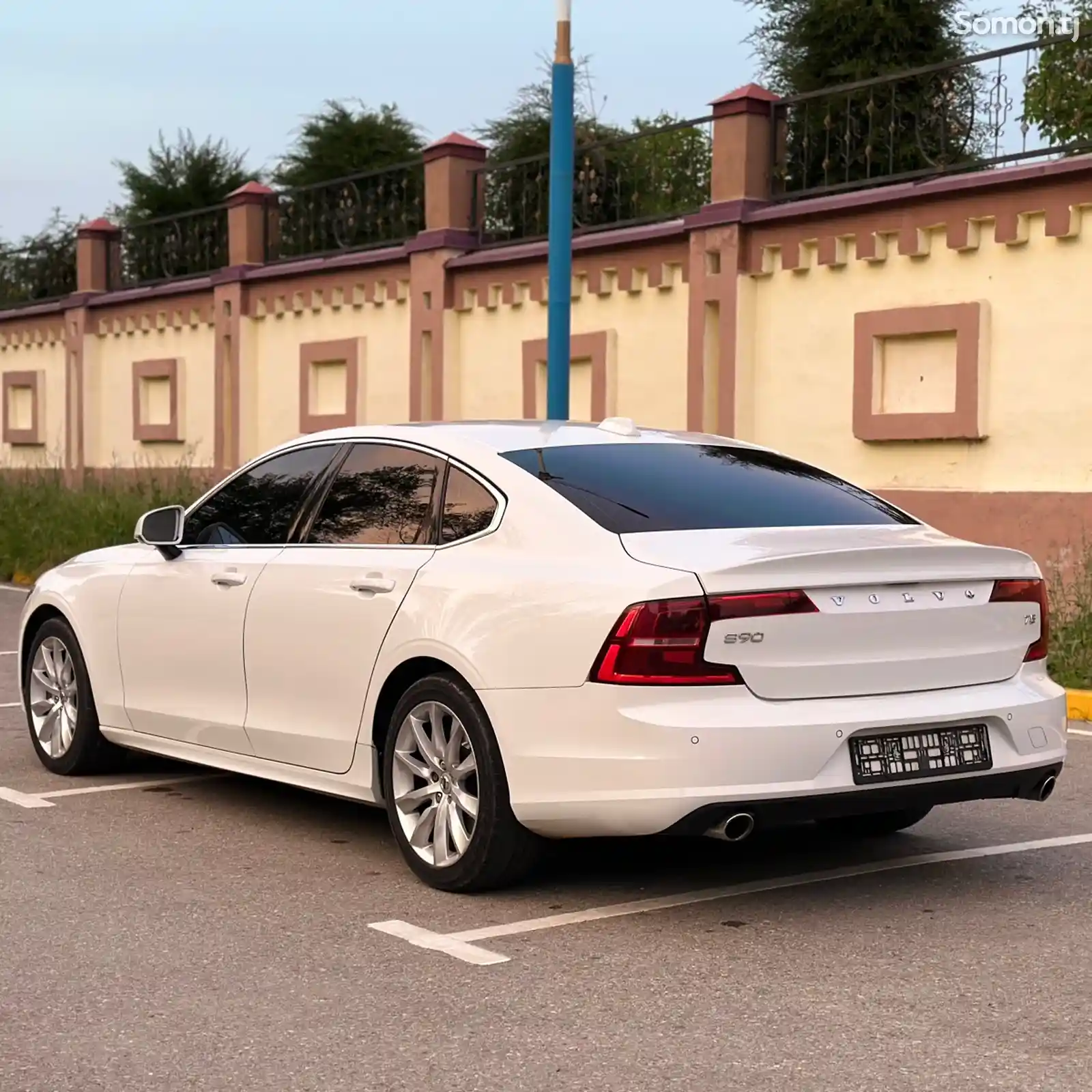 Volvo S90, 2019-5