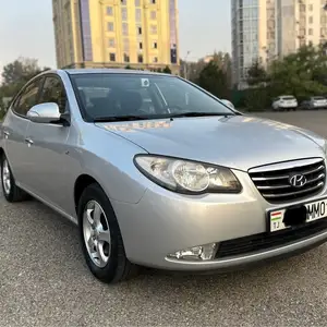 Hyundai Avante, 2010