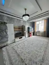 2-комн. квартира, 7 этаж, 63 м², Сино-3