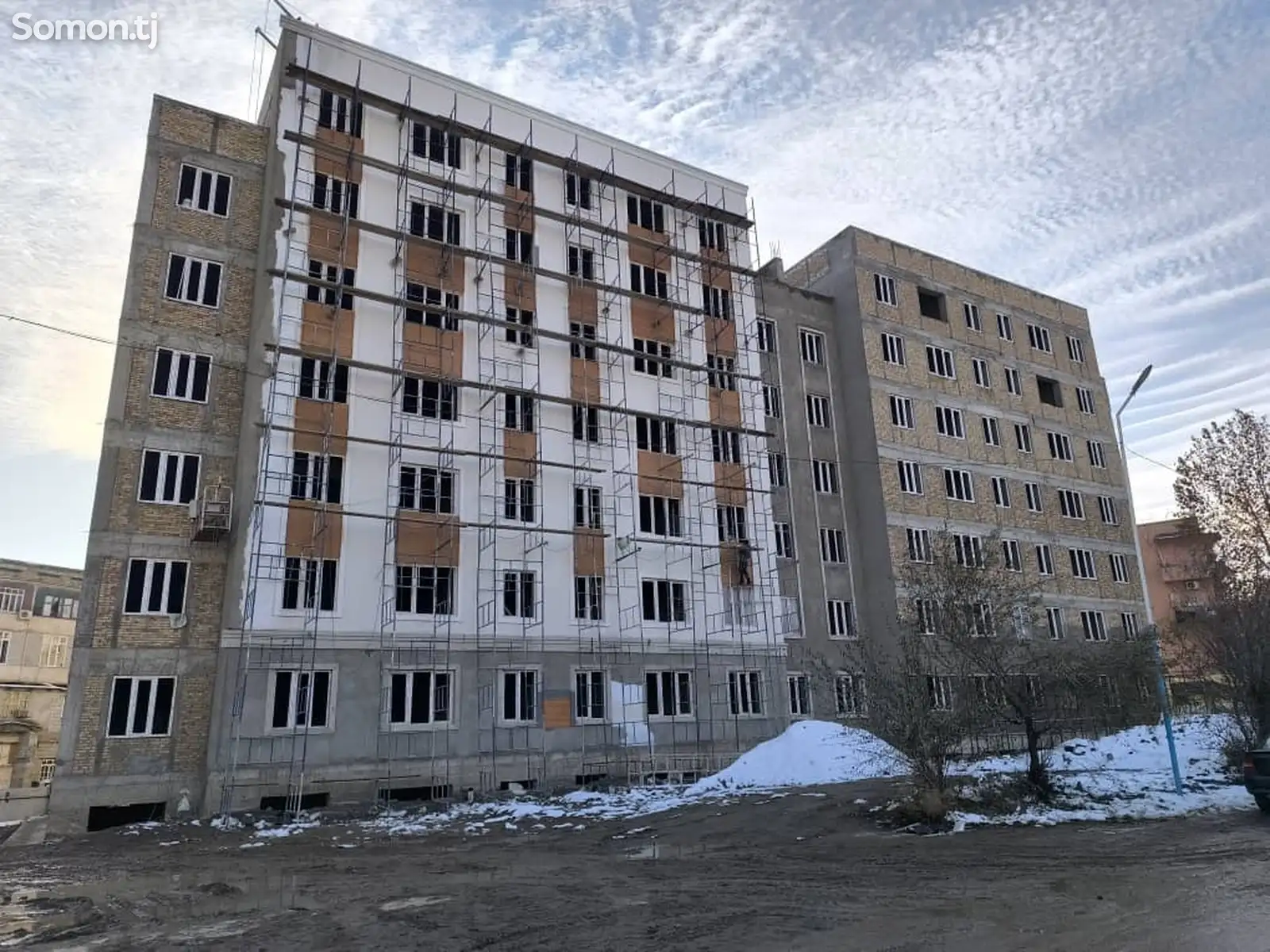 2-комн. квартира, 4 этаж, 71 м²,  кӯч.А.Ҷоми-1