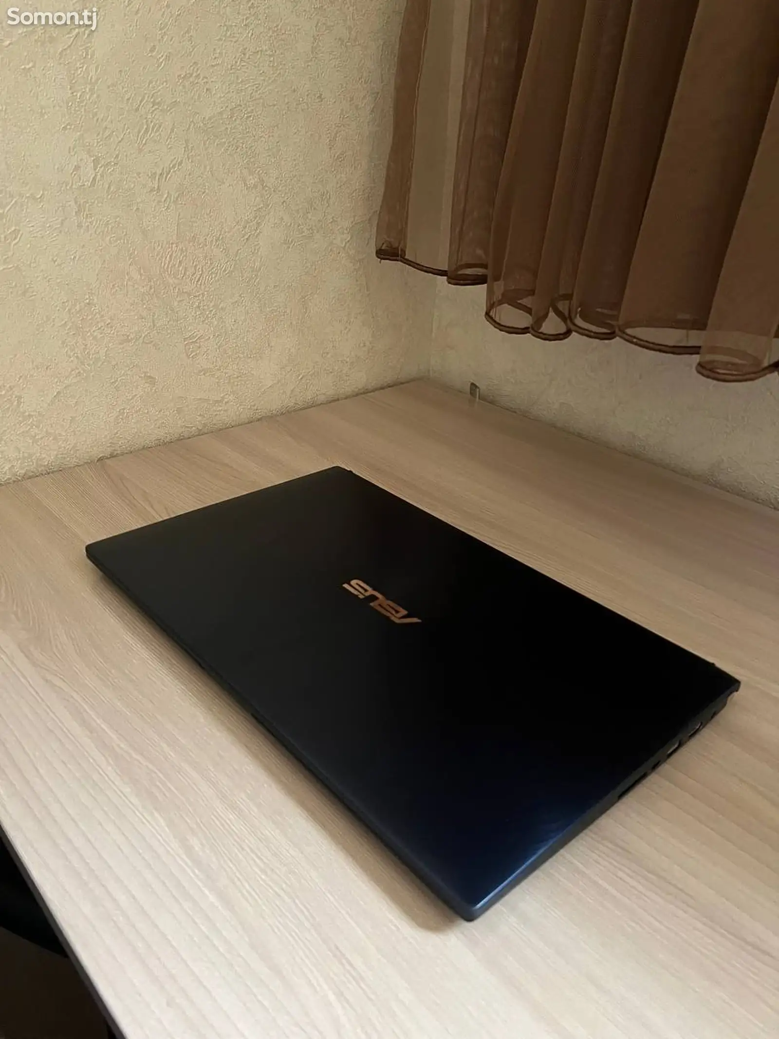 Ноутбук Asus Zenbook 15 UX534-5