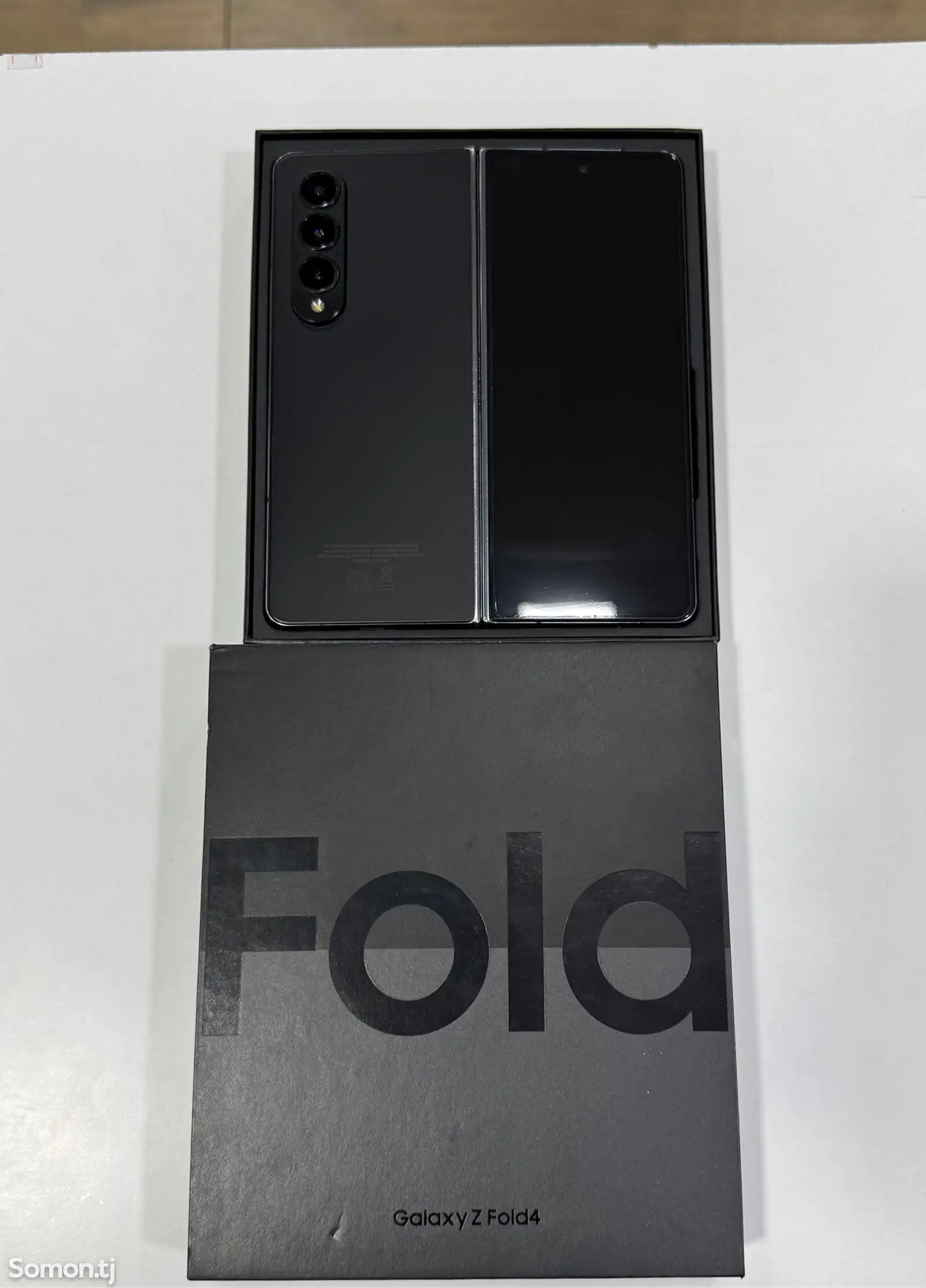 Samsung Galaxy Z Fold 4 256gb Phantom Black-1