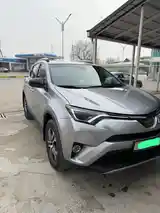 Toyota RAV 4, 2018-2