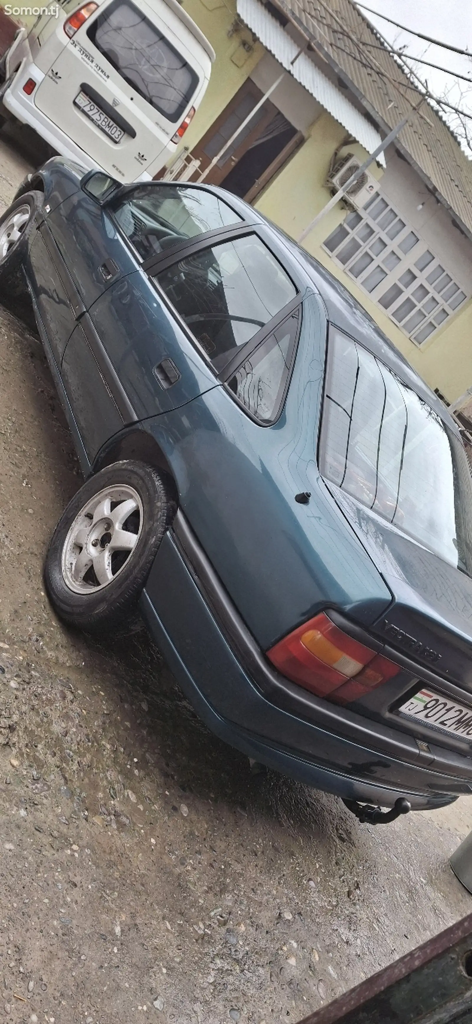 Opel Vectra A, 1995-1