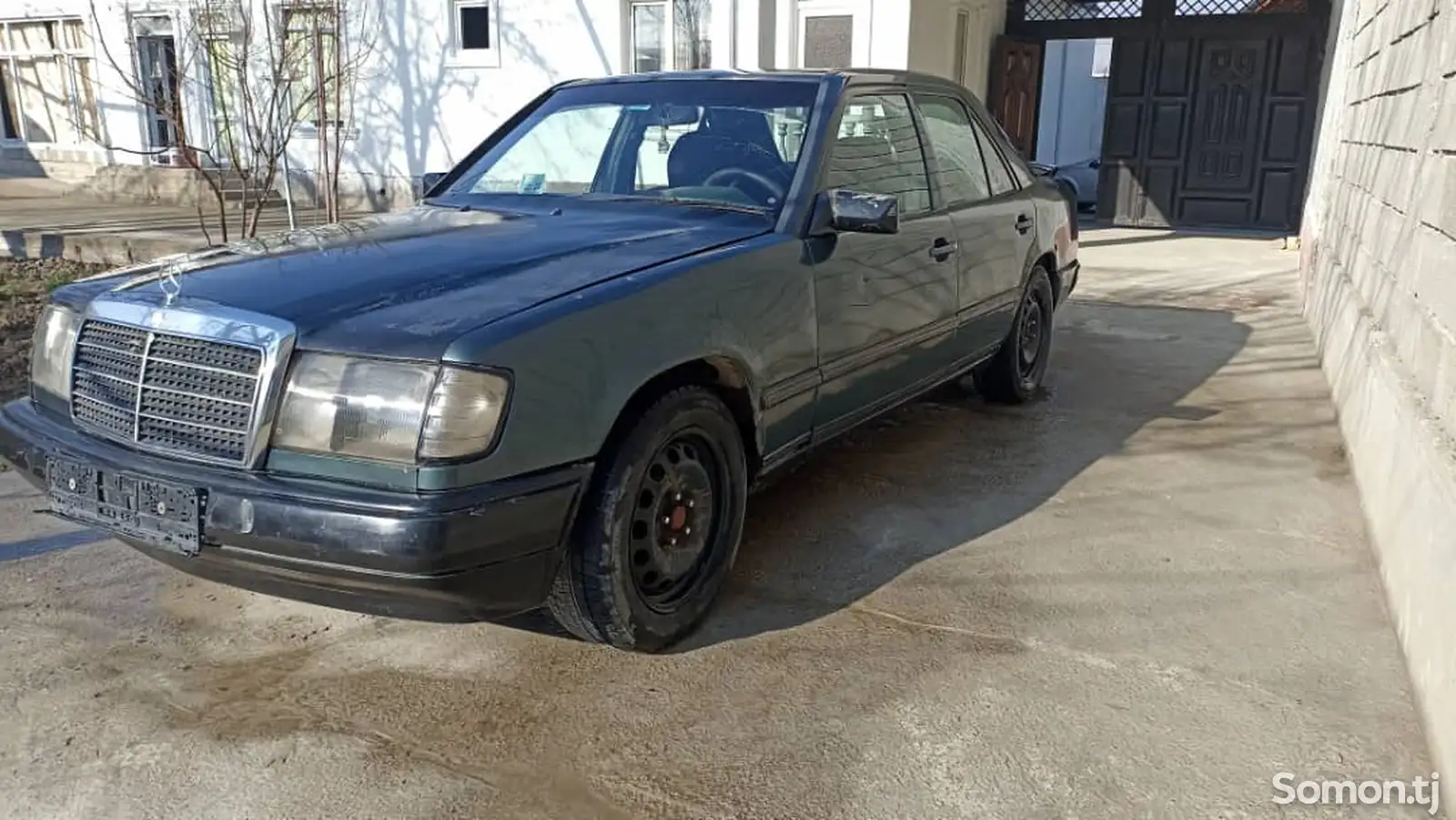 Mercedes-Benz W124, 1989-1