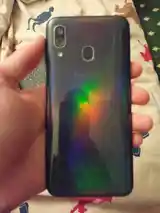 Samsung Galaxy A40 4/64gb-4