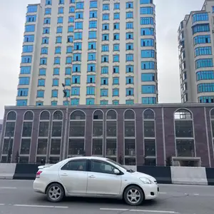 3-комн. квартира, 16 этаж, 86 м², Айни 64