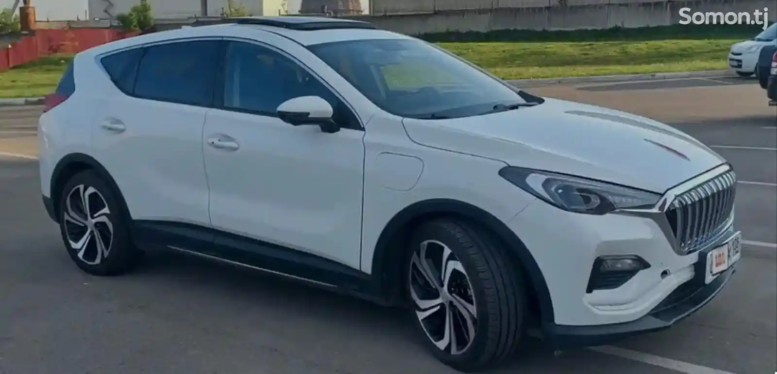 Hongqi E-HS9, 2019-6