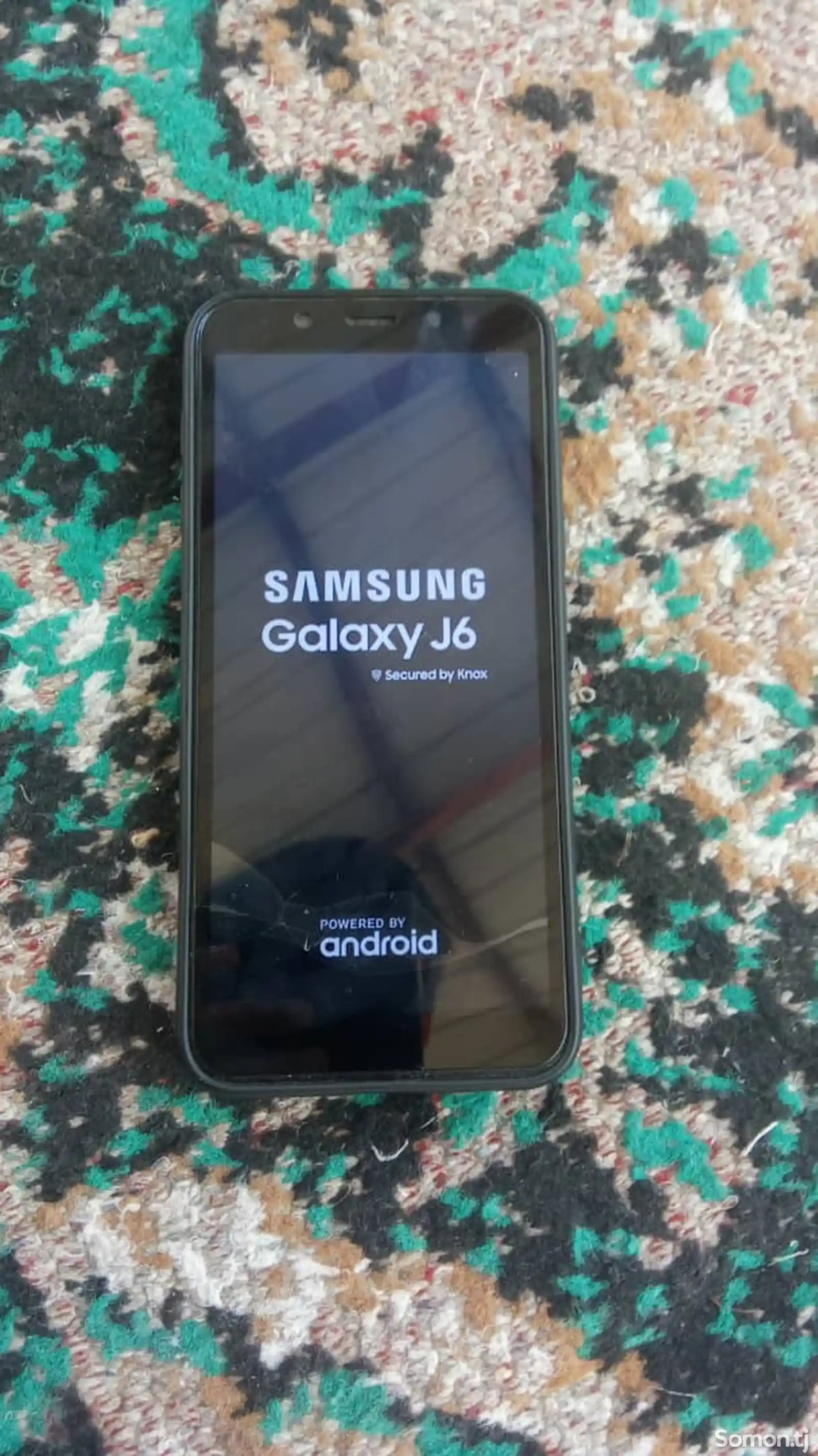 Samsung Galaxy J6-1