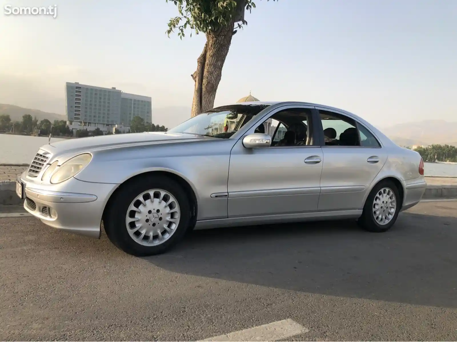 Mercedes-Benz E class, 2003-1