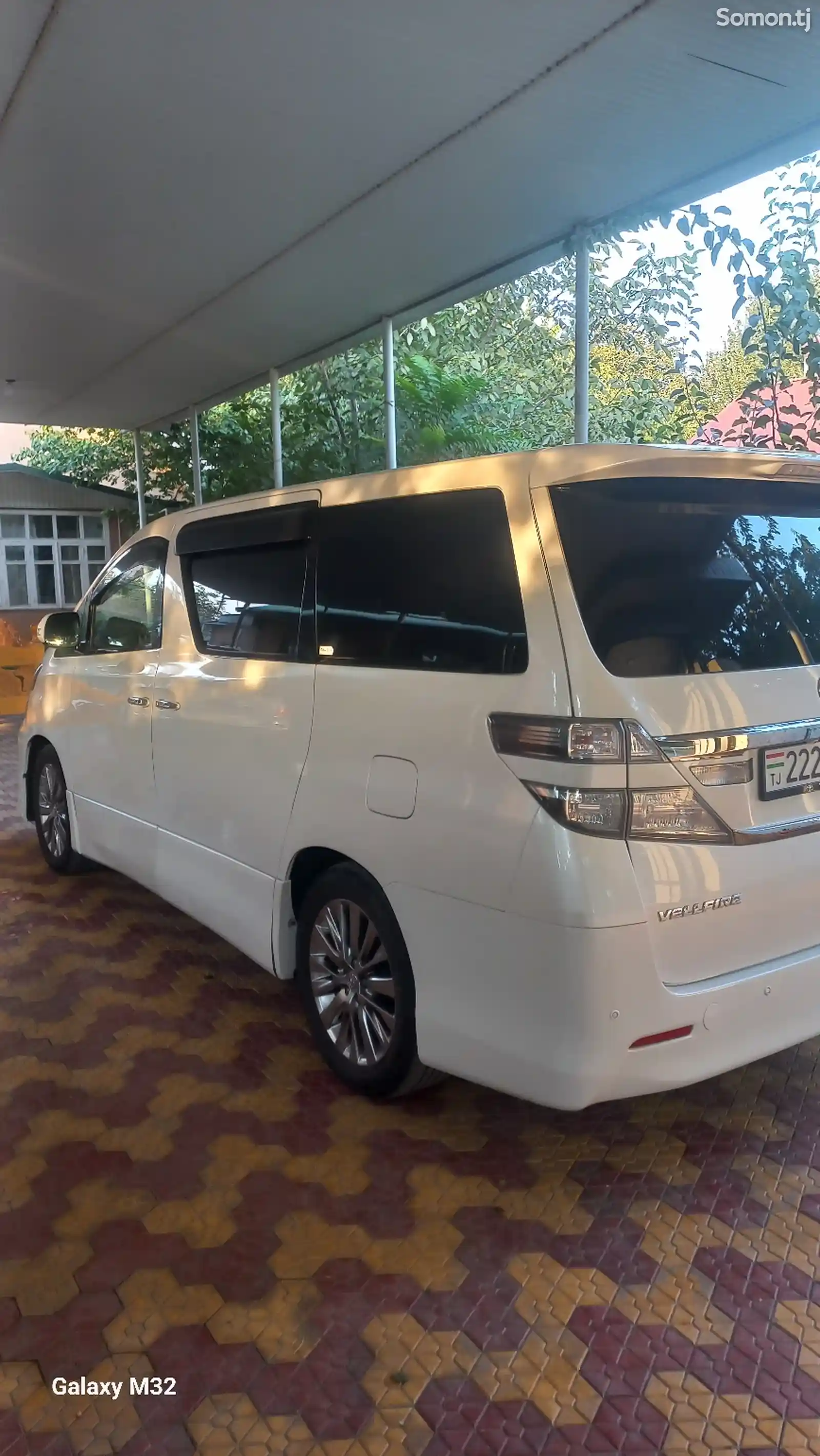 Toyota Vellfire, 2014-5