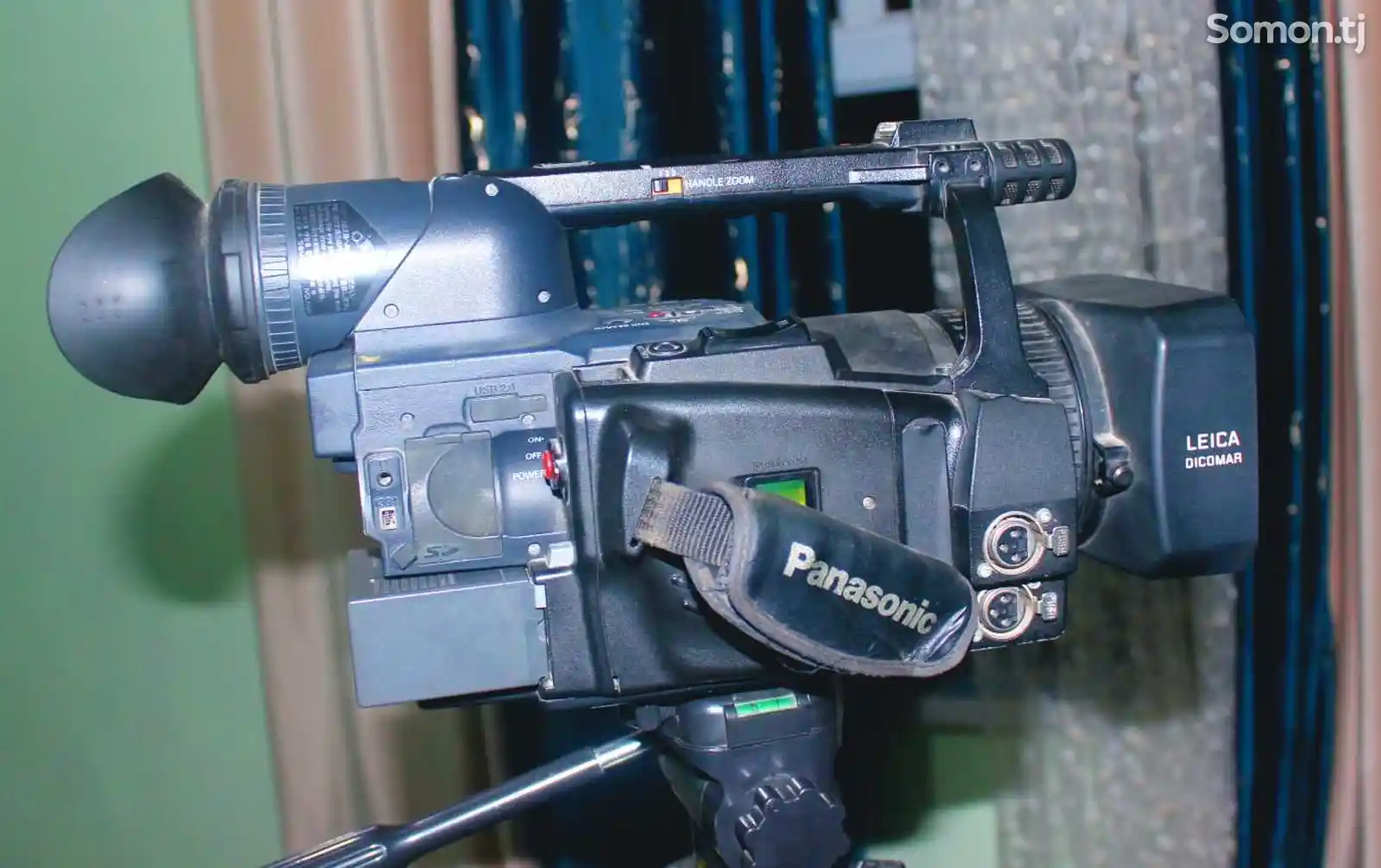 Видеокамера Panasonic-4