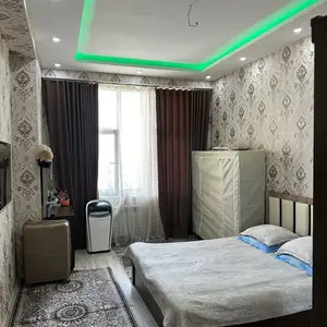 2-комн. квартира, 13 этаж, 76 м², Фирдавси