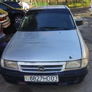 Opel Astra F, 1992