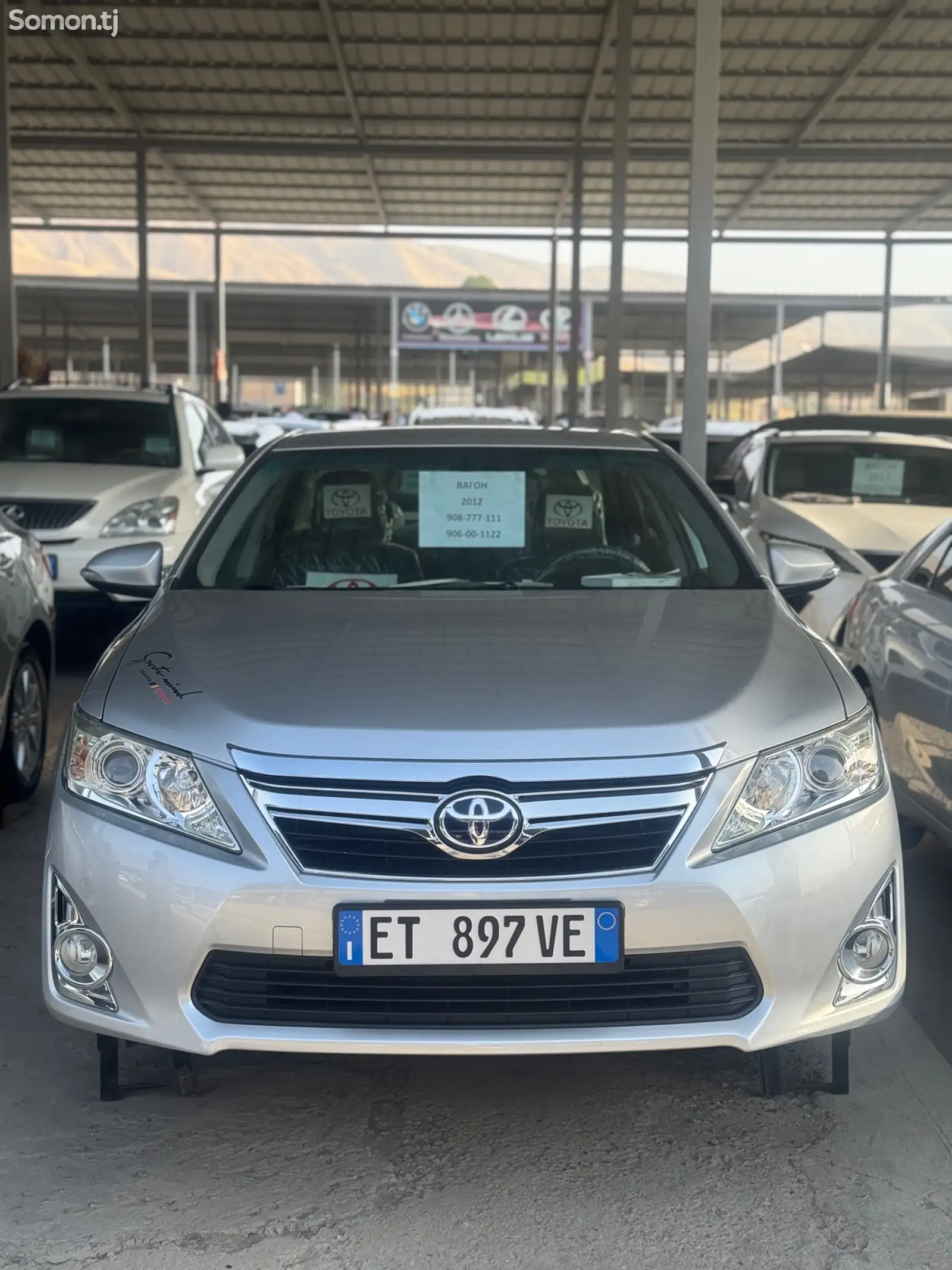 Toyota Camry, 2012-1