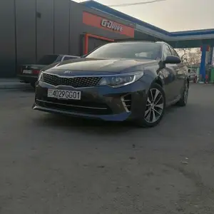 Kia K5, 2016