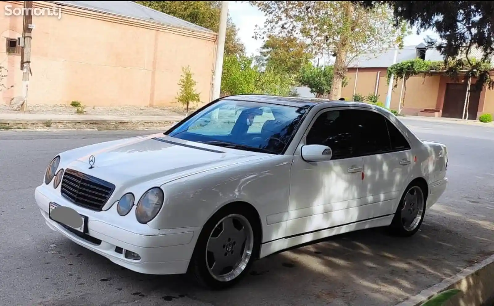 Mercedes-Benz E class, 1999-8