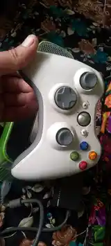 Игровая приставка XBOX 360-2